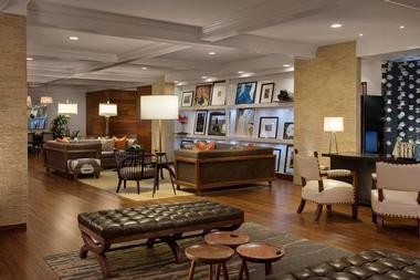 Romantic Couples Getaway This Weekend: Tennessee - Hutton Hotel in Nashville