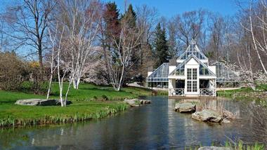 Romantic Day Trips From NYC: Stonecrop Gardens, Cold Spring - 1 hour 10 min