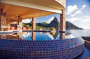 Spectacular Suites with Infinity Pools in St. Lucia