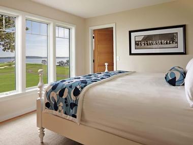 Luxury Cottages at the Samoset Resort - 1 hour 30 minutes from Portland