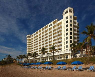 Pelican Grand Beach Resort, a Florida Weekend Getaway