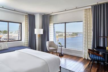 Annapolis Waterfront Hotel, a Romantic Weekend Getaway in Maryland