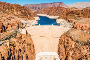 Places to Visit in Arizona: Hoover Dam