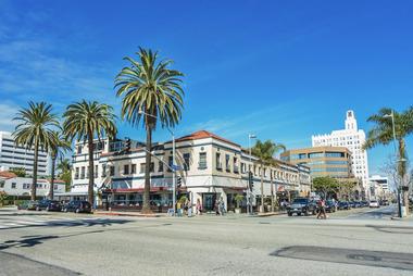 Downtown Santa Monica and Third Street Promenade