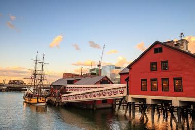 Places to Visit in Boston: Boston Tea Party Ships & Museum