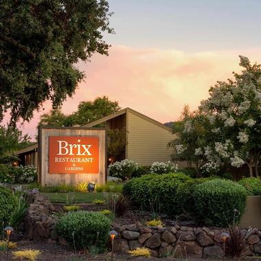 Things to Do in Napa Valley: Brix Restaurant and Gardens